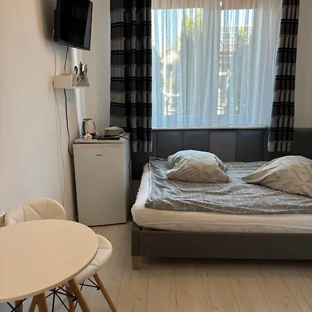 Marszałek 3*